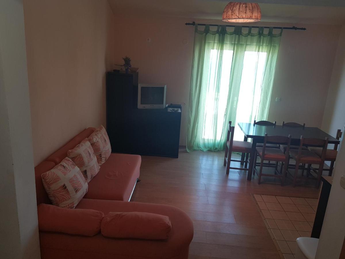 Apartmani Tommy Pag Town Exterior foto