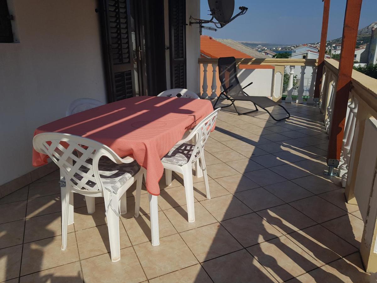 Apartmani Tommy Pag Town Exterior foto